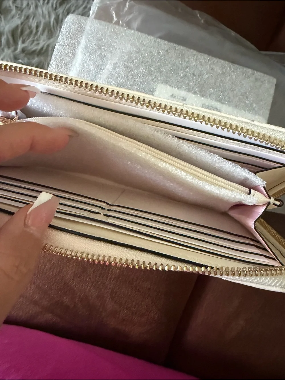 Victoria secret Cream Quilted Zip Wallet with Gold Stud Detail - Picture 6 of 8